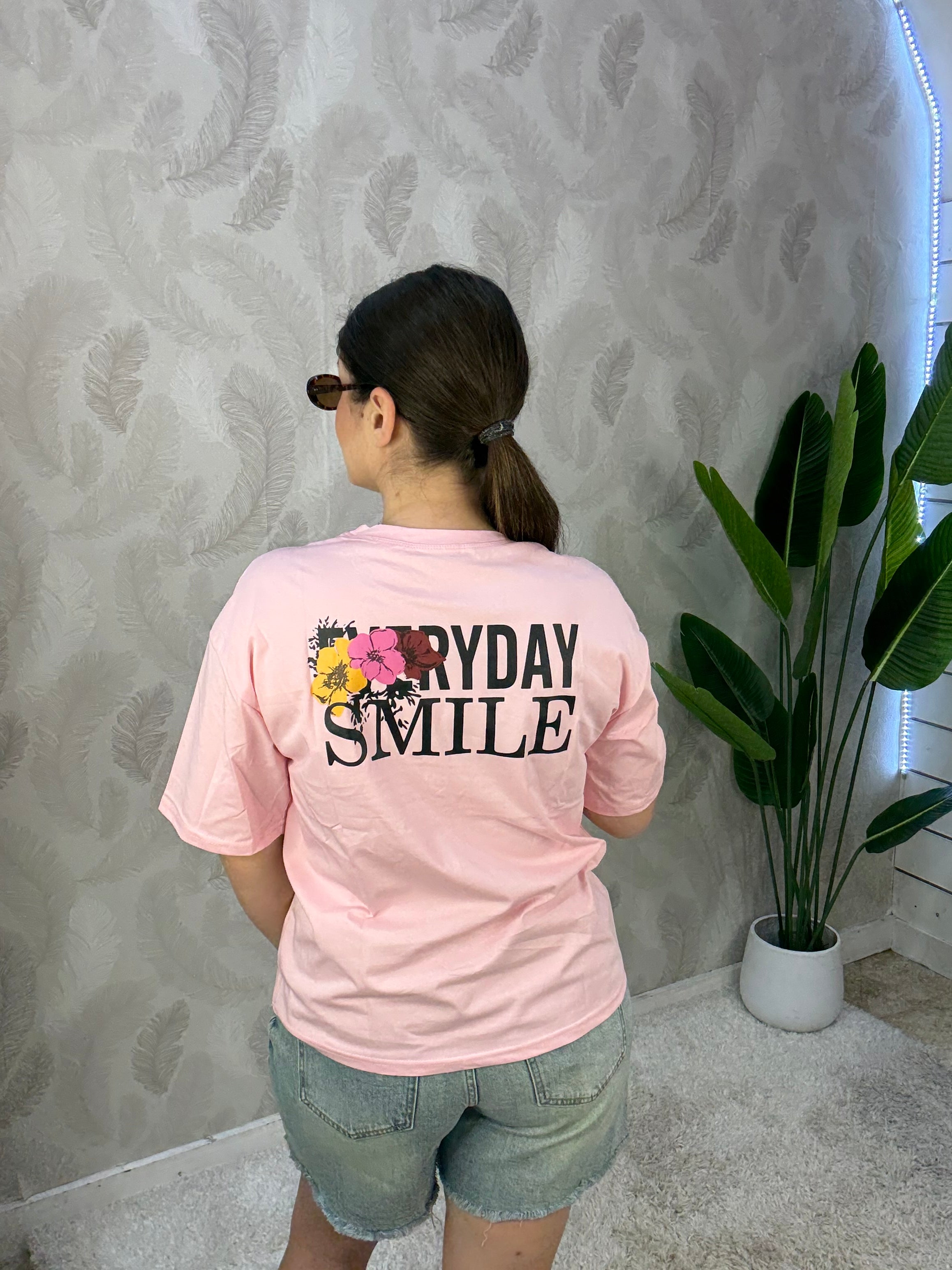 T-shirt 🌸 smile